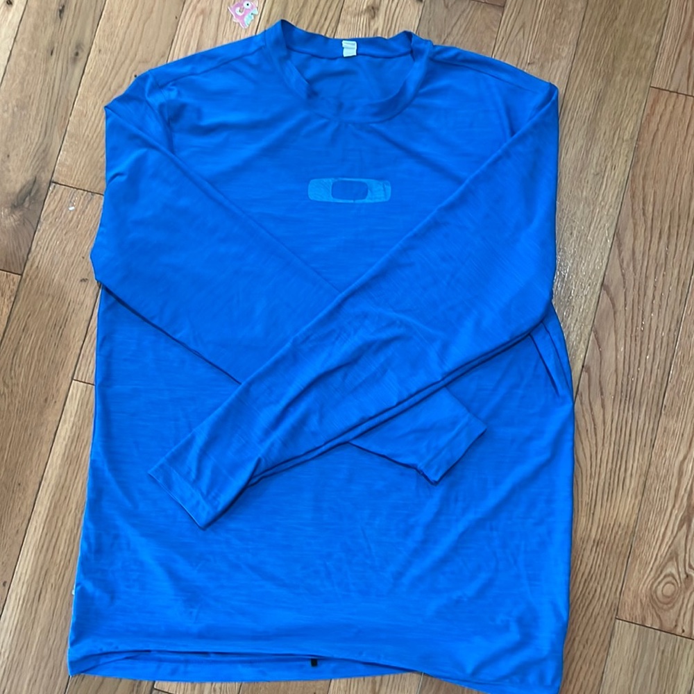 Oakley Rashguard